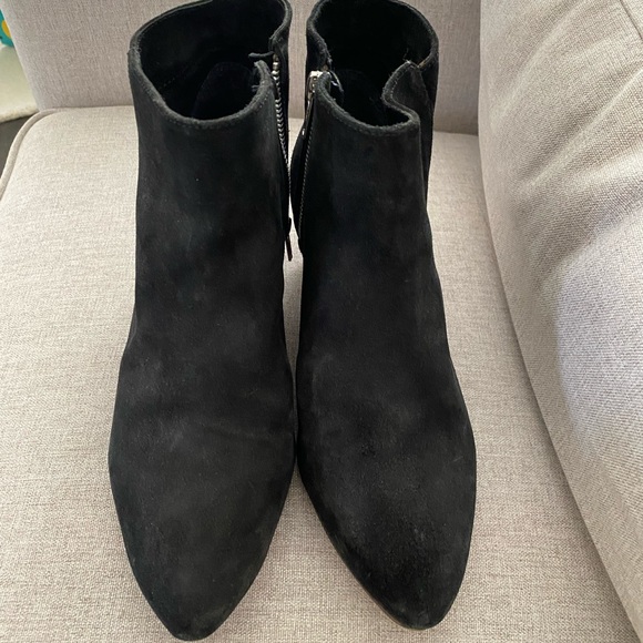 Coconuts by Matisse leather booties size 8.5 (fit more like a 9) EUC - Picture 2 of 7